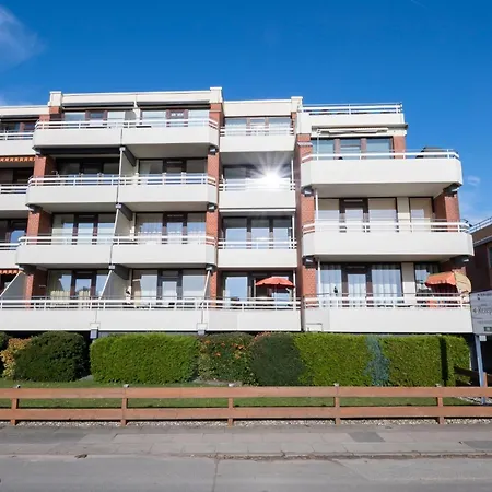 Apartment Luv Und Lee Mit Balkon Im Haus Belvedere